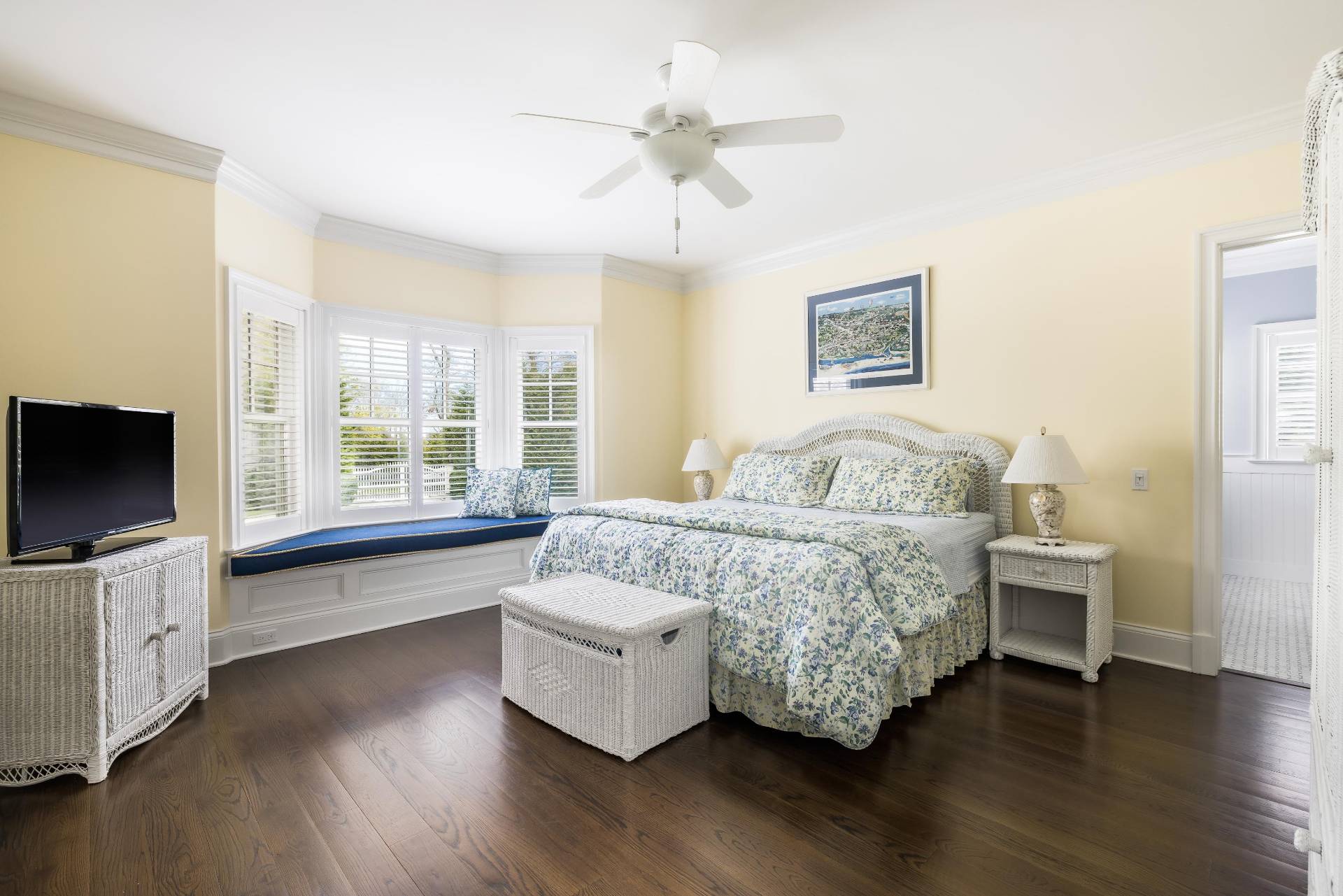 28 Bay Road Quogue, NY 11959 - Photo 24 of 35 a living room with furniture and a flat screen tv