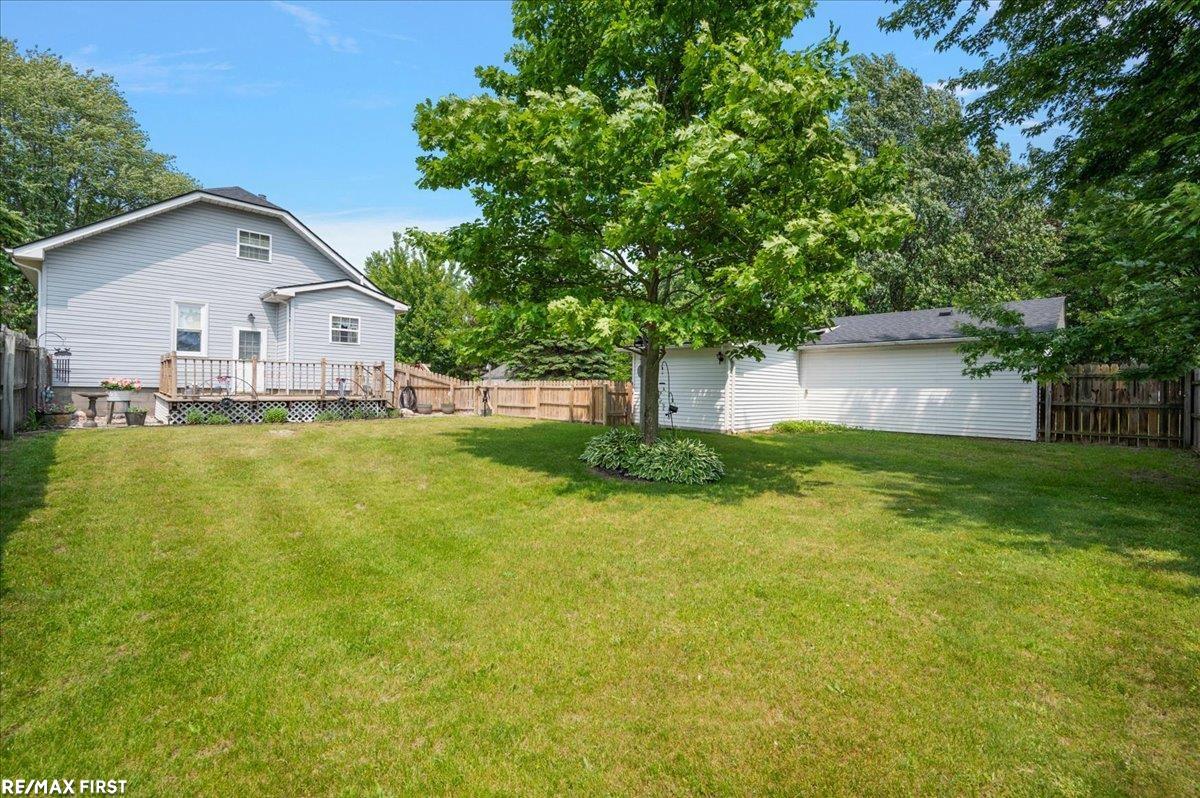 15900 Clinton River Road Clinton Township, MI 48038 - Photo 9 of 57 50177125-15fea488-56f8-4059-88b7-59dcb47fe031.JPG