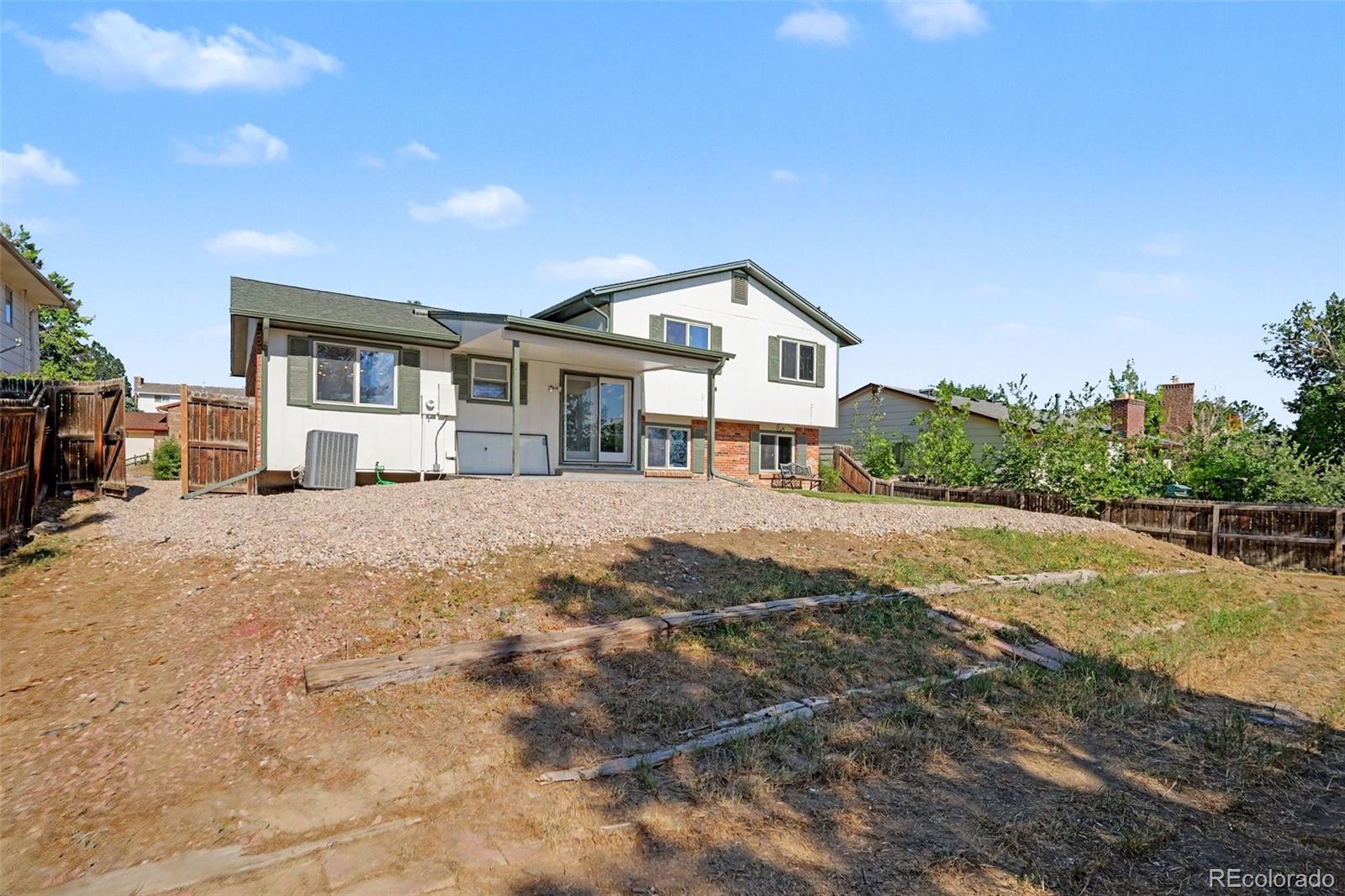 2065 South Rifle Street Aurora, CO 80013 - Photo 30 of 34