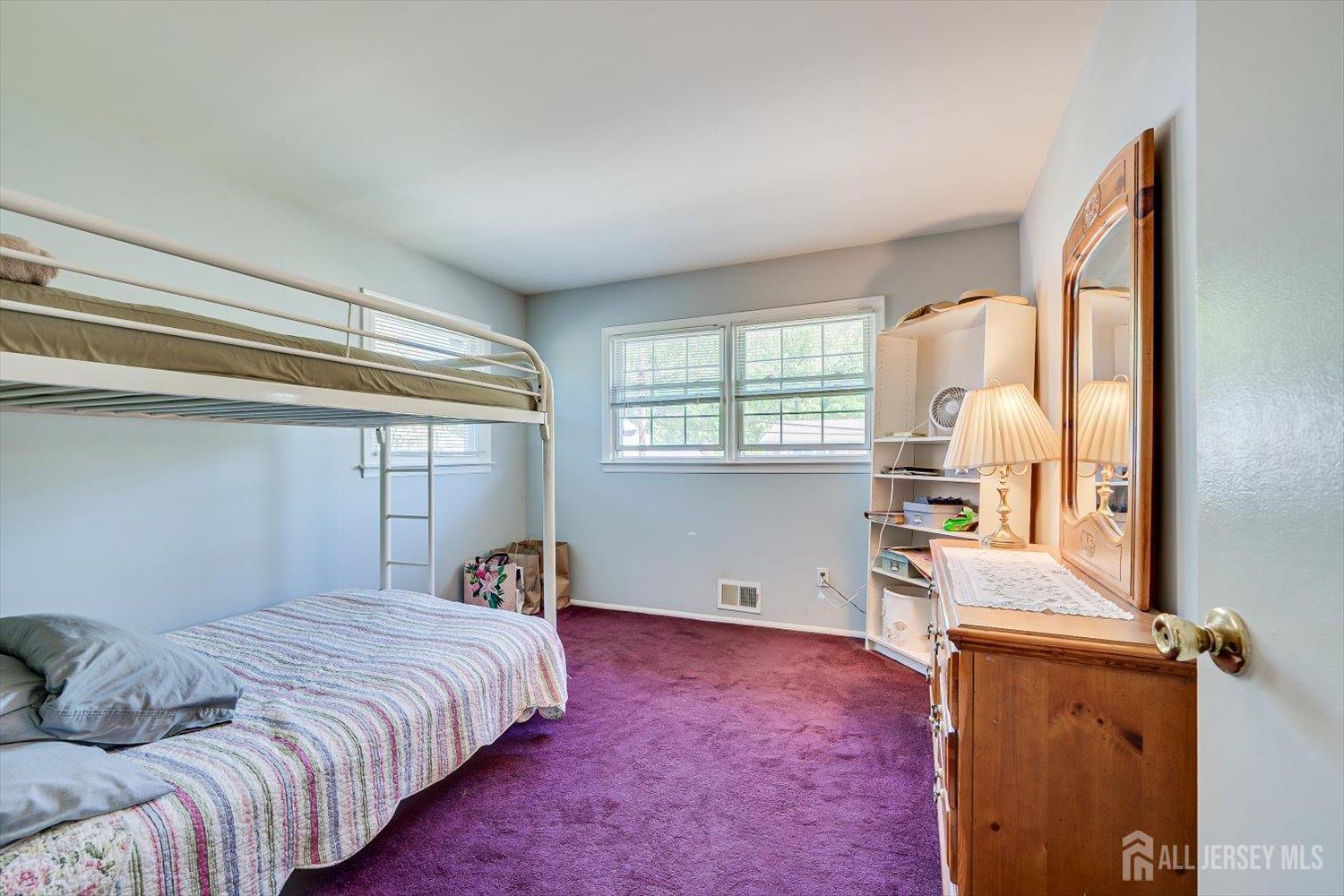27 Eileen Way Edison, NJ 08837 - Photo 30 of 42