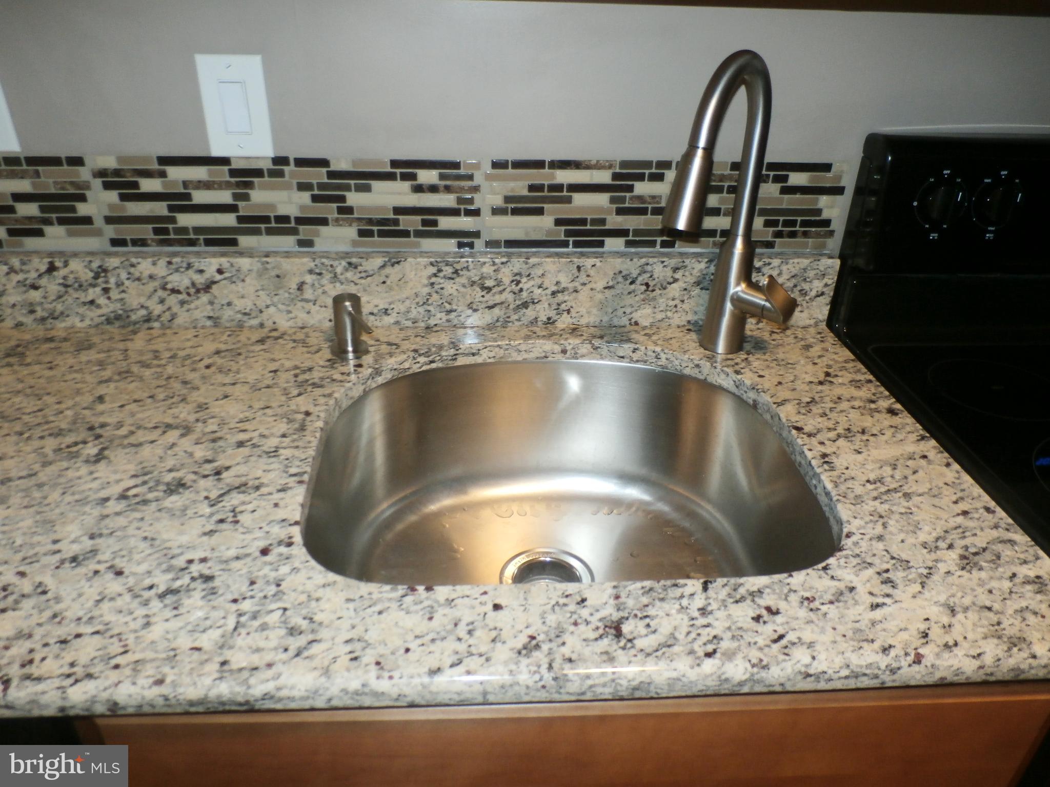 4701 Pennell Road, Unit J5 Aston, PA 19014 - Photo 7 of 17 Gallery Image 7