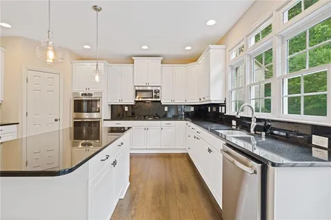 $759,900 | 1211 Bonshaw Trail Southwest, Marietta, GA 30064