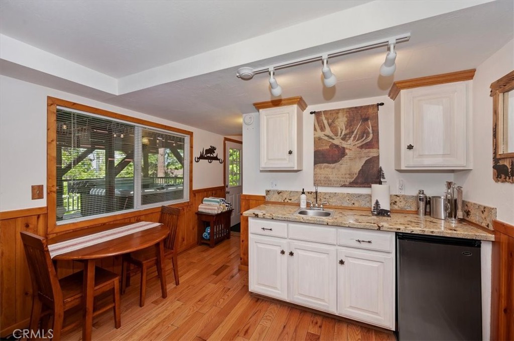 349 Castle Gate Road Lake Arrowhead, CA 92352 - Photo 45 of 73