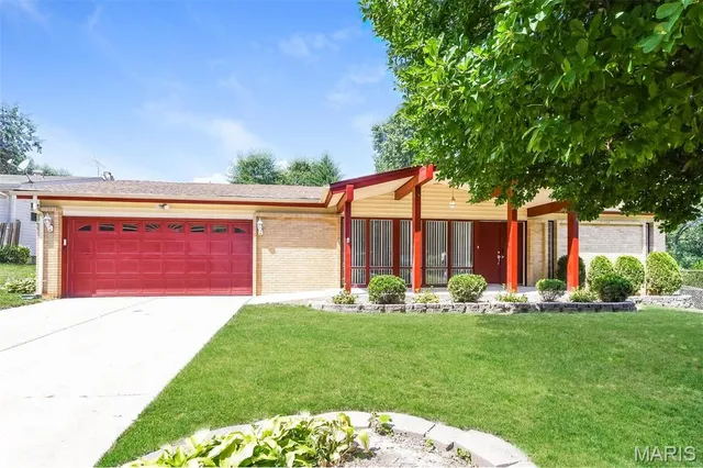 $2,015 | 1765 Talisman Lane, St. Louis, MO 63138