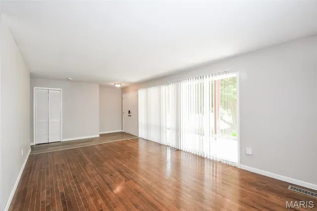 $2,015 | 1765 Talisman Lane, St. Louis, MO 63138