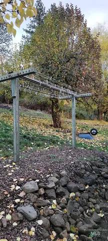 $399,000 | 204 Larradon Drive, Kamiah, ID 83536