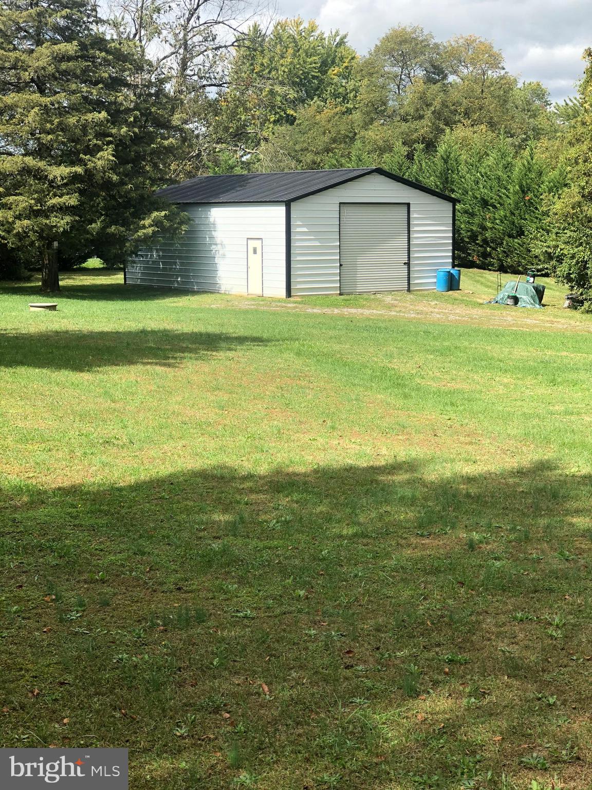 3685 Howellsville Road Front Royal, VA 22630 - Photo 3 of 23