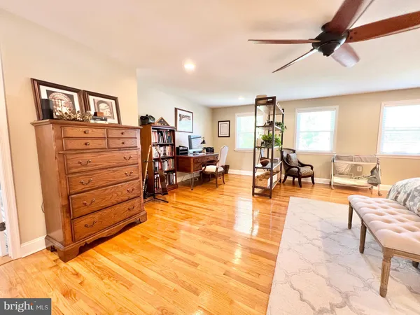 $4,050 | 7113 Marlan Drive, Alexandria, VA 22307