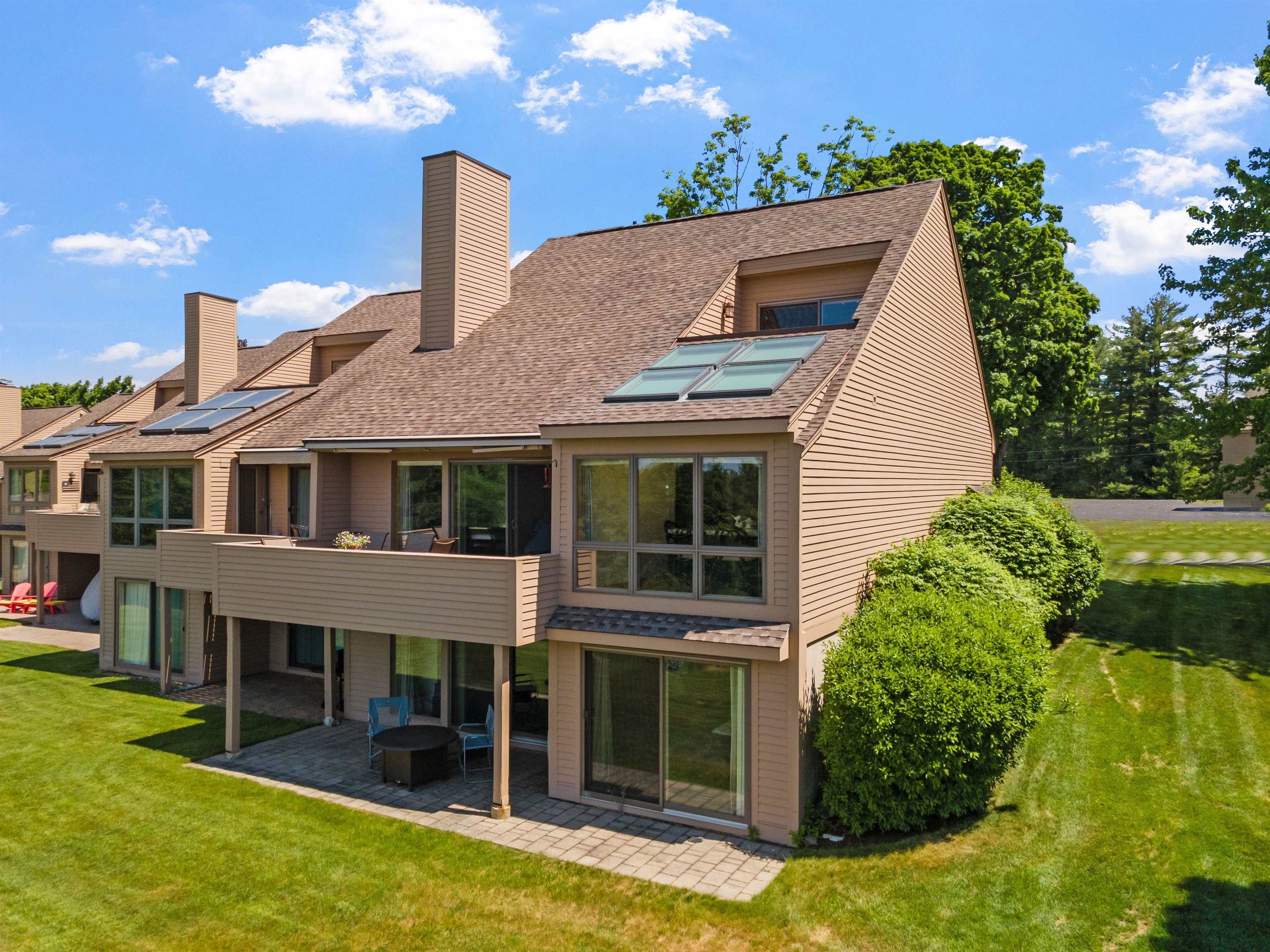 12 Topside Road, Unit 1 Moultonborough, NH 03254 - Photo 5 of 60 Gallery Image 5