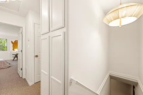 $679,000 | 20111 West Ridge Court, Unit 13, Castro Valley, CA 94546