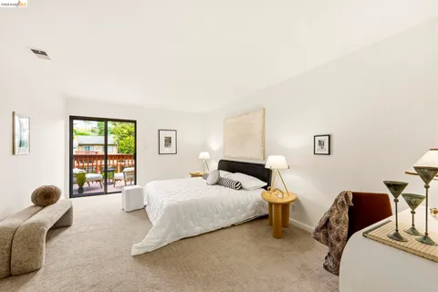 $679,000 | 20111 West Ridge Court, Unit 13, Castro Valley, CA 94546