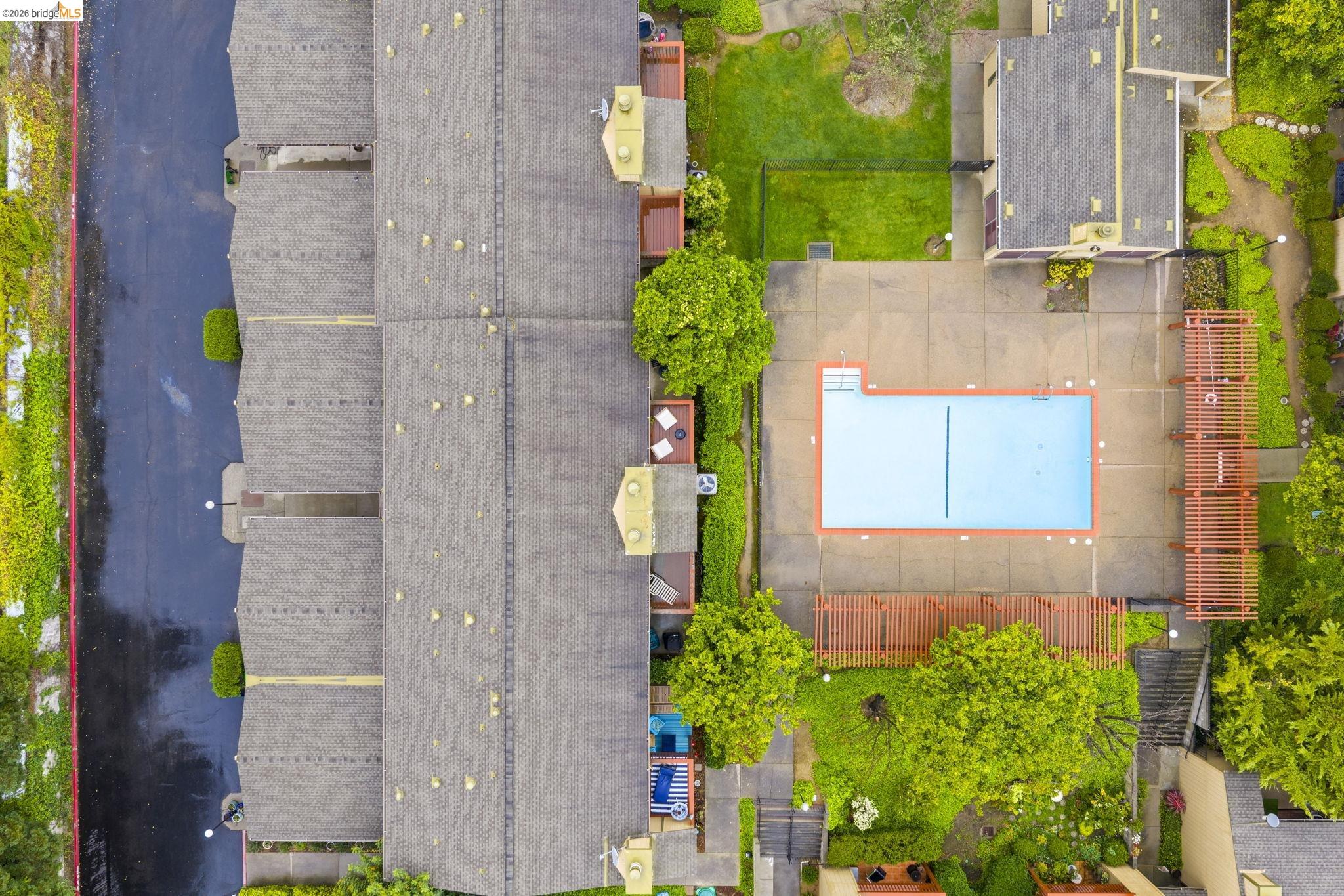 20111 West Ridge Court, Unit 13 Castro Valley, CA 94546 - Photo 46 of 50 Bird's eye view