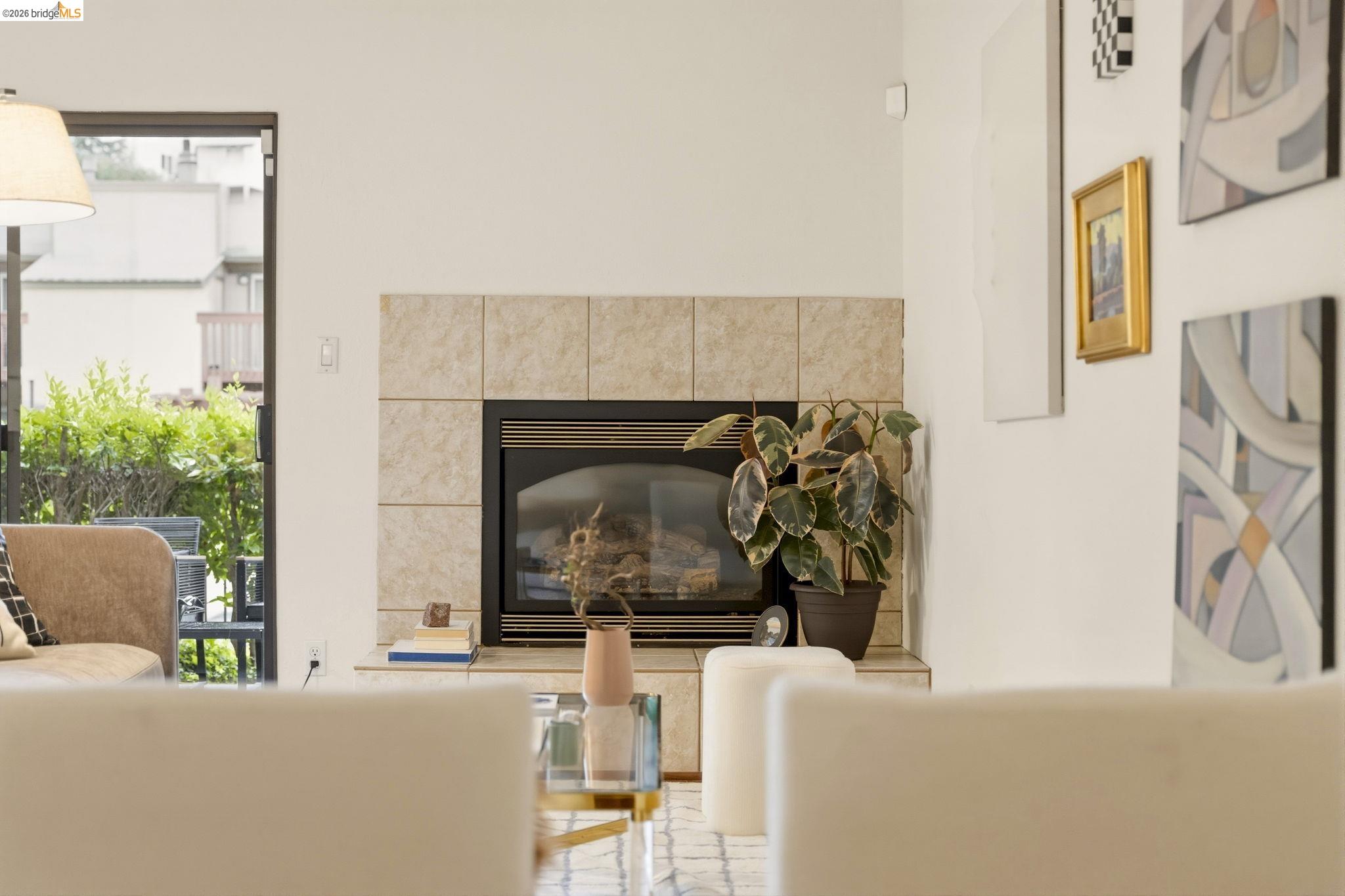 20111 West Ridge Court, Unit 13 Castro Valley, CA 94546 - Photo 6 of 50 Detailed view of a tile fireplace