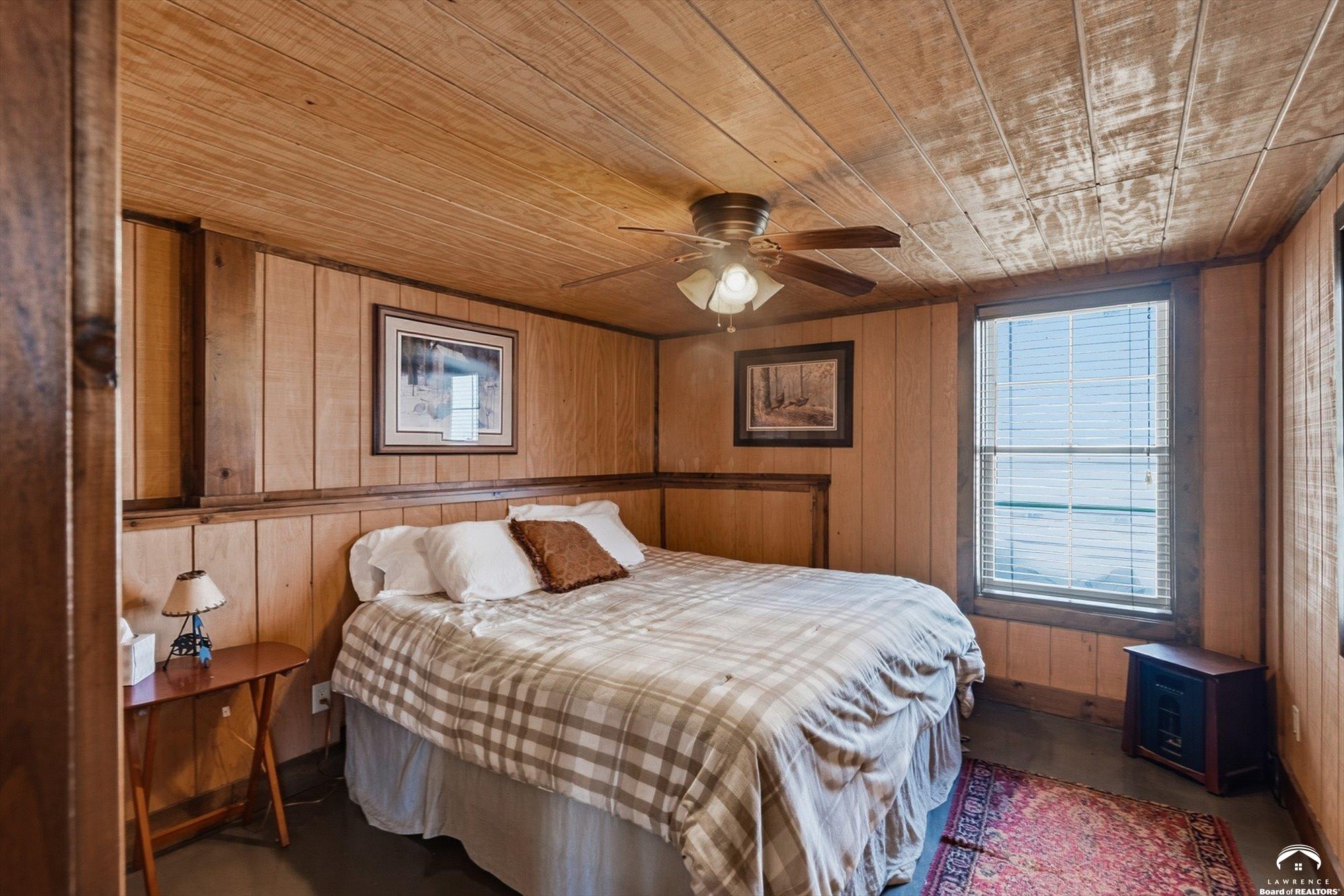 770 East 1300th Road Lawrence, KS 66046 - Photo 18 of 62