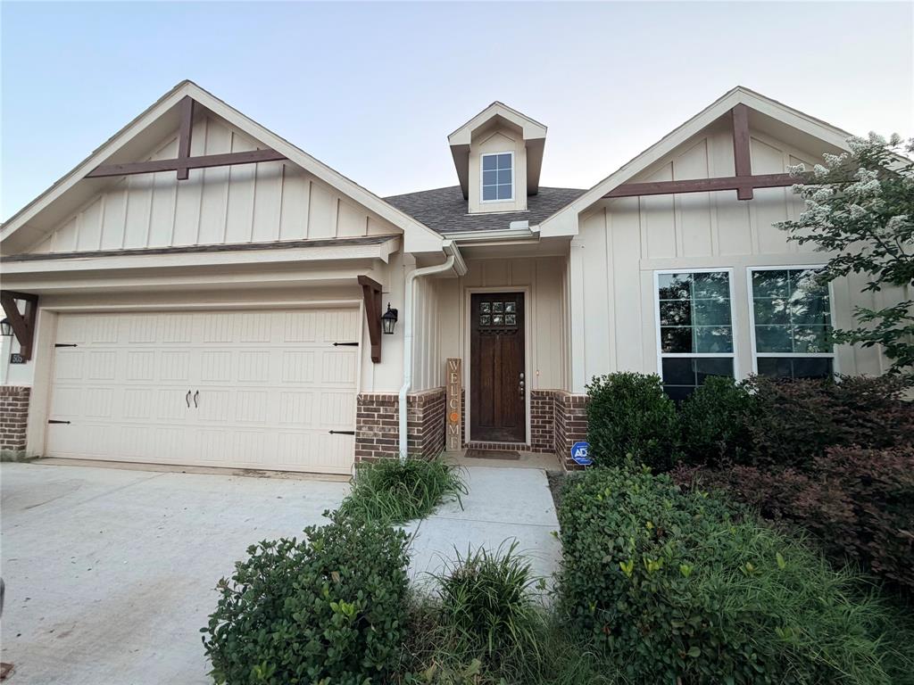 505 Smith Road Springtown, TX 76082 - Photo 1 of 17