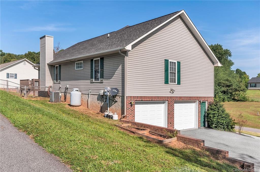 233 Morgan Road Candler, NC 28715 - Photo 12 of 12 Gallery Image 12