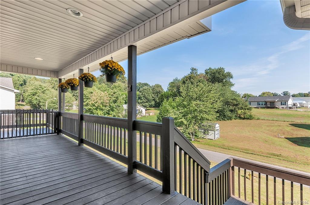 233 Morgan Road Candler, NC 28715 - Photo 3 of 12 Gallery Image 3
