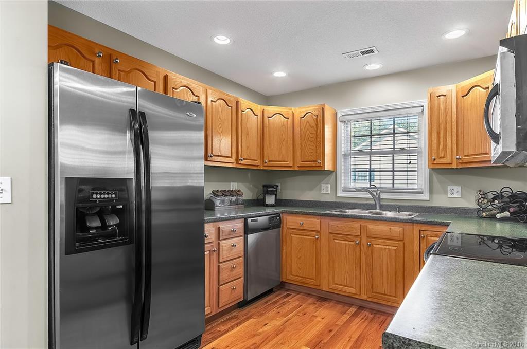 233 Morgan Road Candler, NC 28715 - Photo 6 of 12 Gallery Image 6