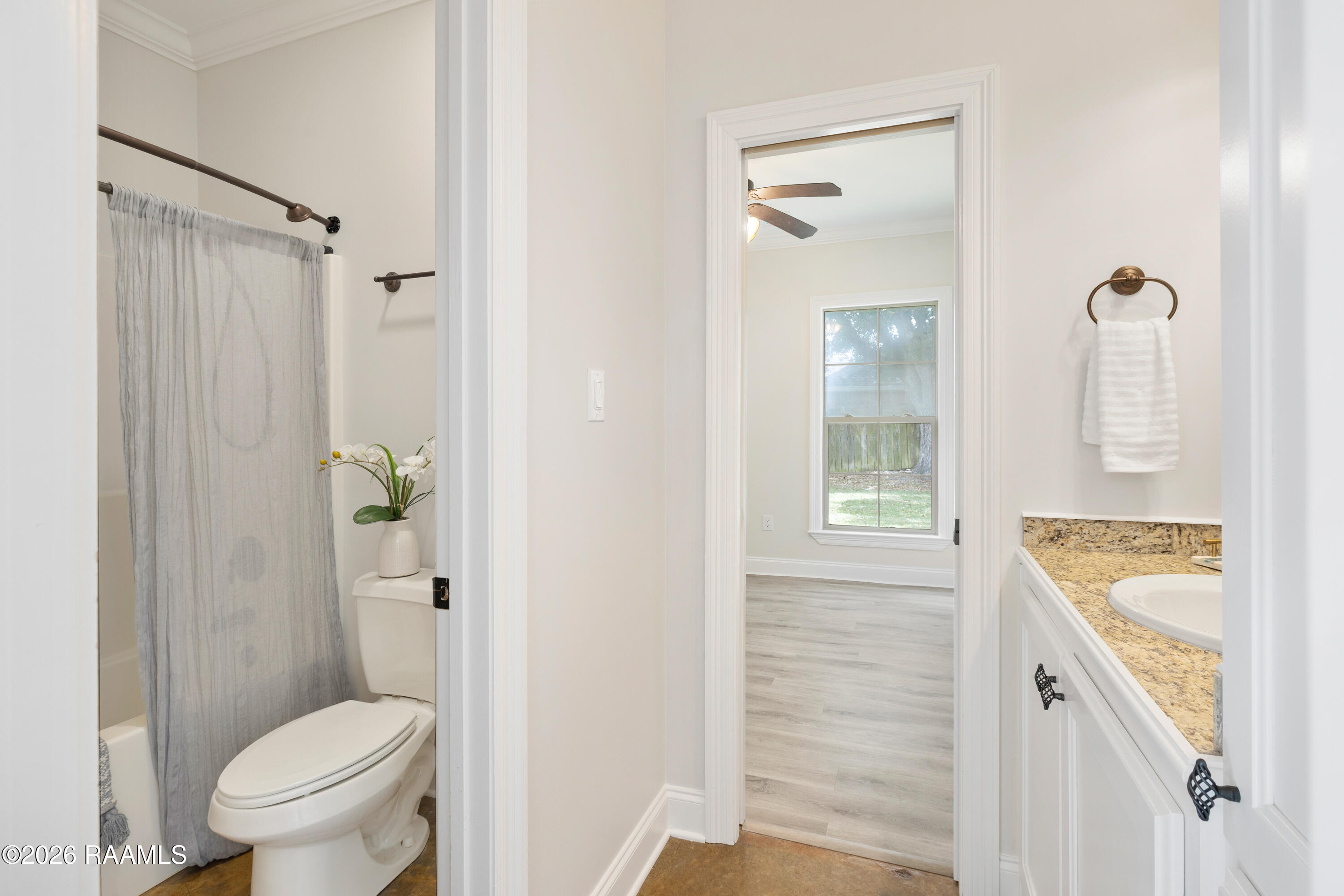 305 Barataria Bay Point Lafayette, LA 70508 - Photo 28 of 34 305 Barataria Bay point Lafayette-35
