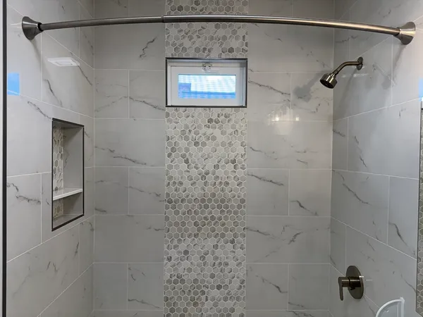 $3,600 | 630 Metropolitan Avenue, Unit 3, Boston, MA 02136