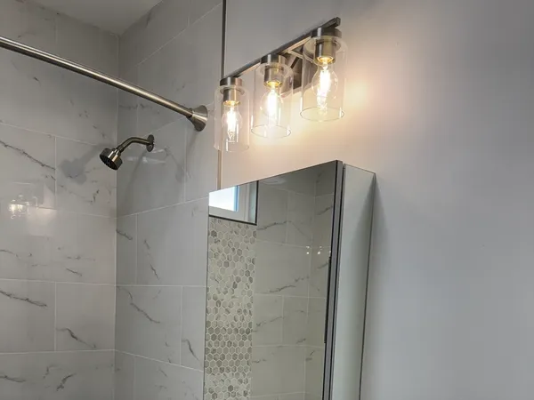 $3,600 | 630 Metropolitan Avenue, Unit 3, Boston, MA 02136