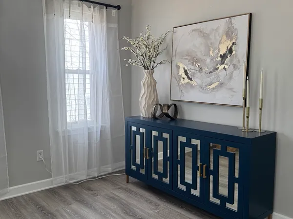 $3,600 | 630 Metropolitan Avenue, Unit 3, Boston, MA 02136