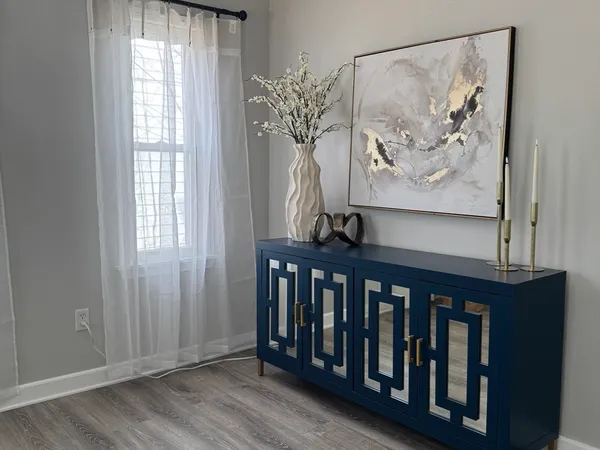 $3,600 | 630 Metropolitan Avenue, Unit 3, Boston, MA 02136