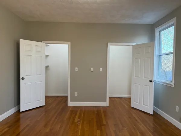 $3,600 | 630 Metropolitan Avenue, Unit 3, Boston, MA 02136