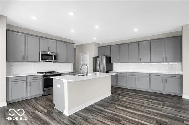 $2,700 | 17364 Americana Crossing, Noblesville, IN 46060