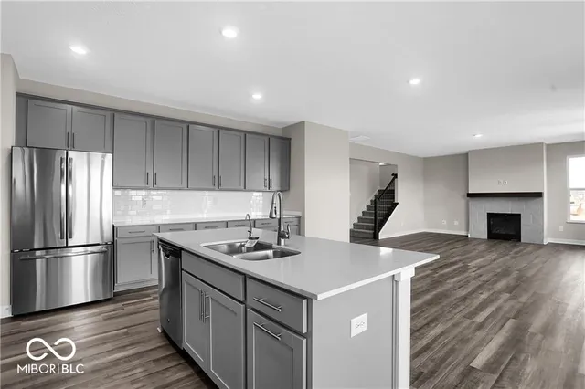 $2,700 | 17364 Americana Crossing, Noblesville, IN 46060