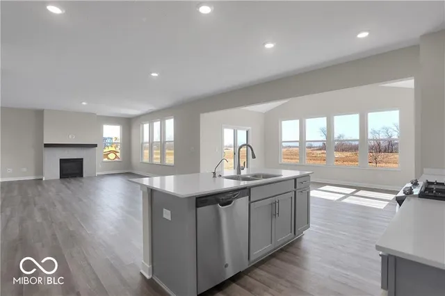 $2,700 | 17364 Americana Crossing, Noblesville, IN 46060