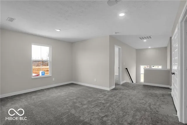 $2,700 | 17364 Americana Crossing, Noblesville, IN 46060