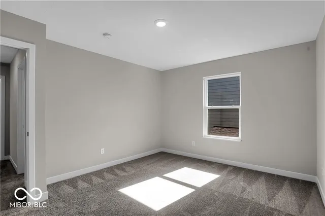 $2,700 | 17364 Americana Crossing, Noblesville, IN 46060