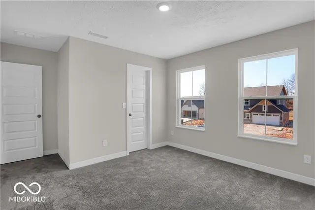 $2,700 | 17364 Americana Crossing, Noblesville, IN 46060