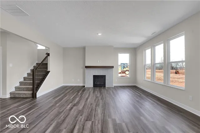 $2,700 | 17364 Americana Crossing, Noblesville, IN 46060