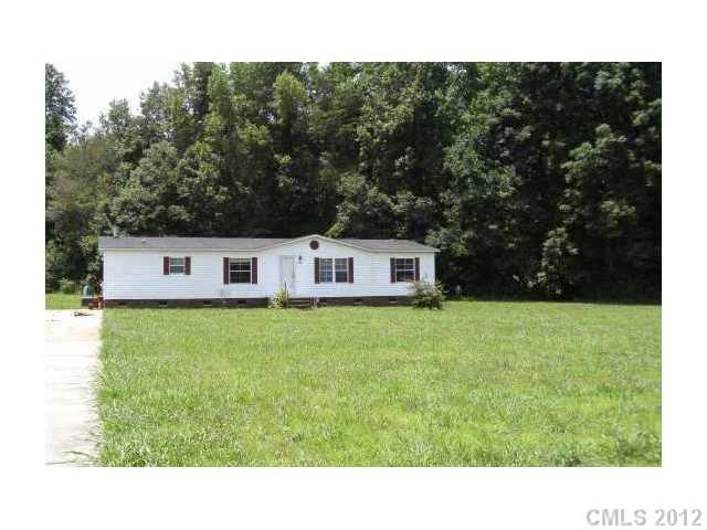 2320 Chenault Road Cleveland, NC 27013 - Photo 2 of 5