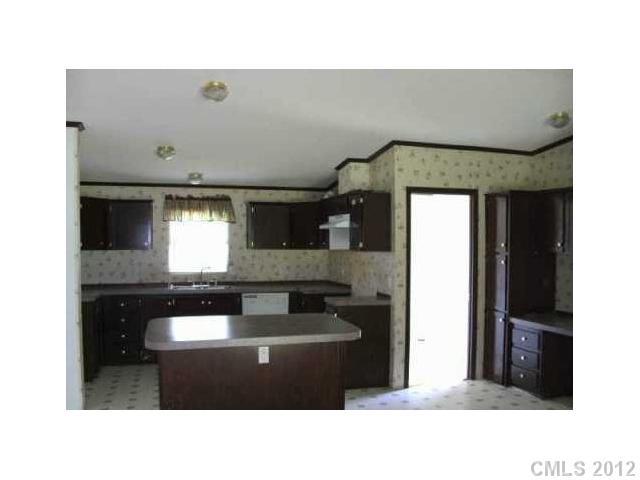 2320 Chenault Road Cleveland, NC 27013 - Photo 4 of 5