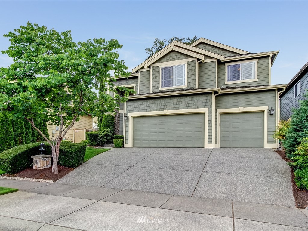 21915 40th Avenue Southeast Bothell, WA 98021 - Photo 2 of 25