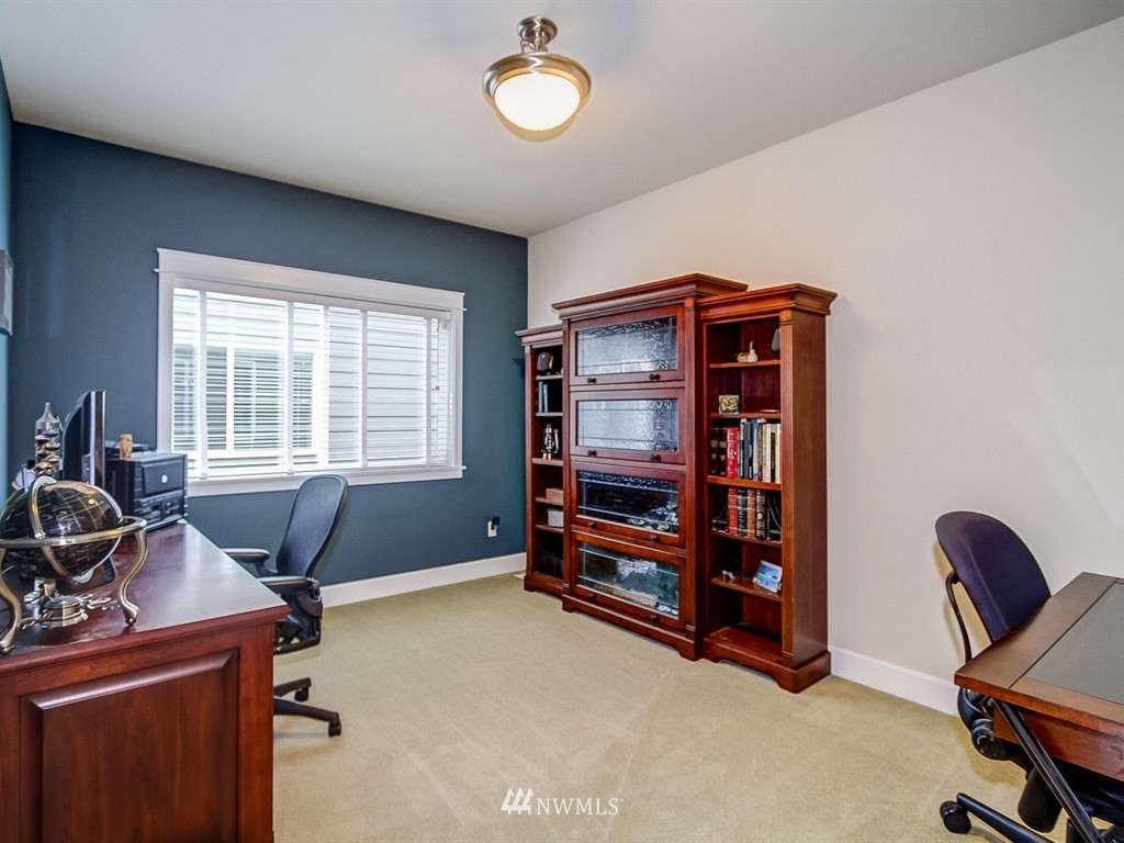 21915 40th Avenue Southeast Bothell, WA 98021 - Photo 13 of 25