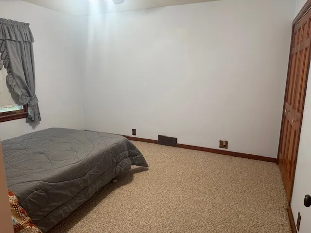 $162,500 | 307 North Linden Street, Clinton, IL 61727