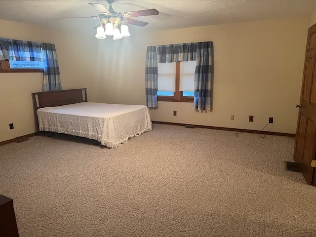 $162,500 | 307 North Linden Street, Clinton, IL 61727