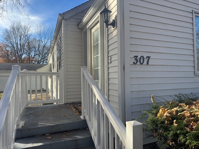 307 North Linden Street Clinton, IL 61727 - Photo 10 of 50