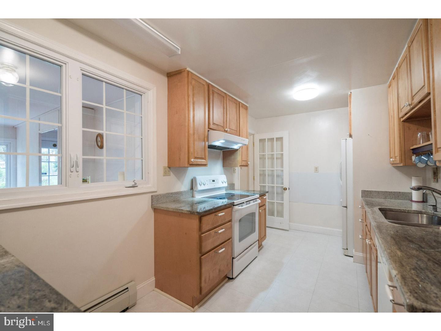 106 Ovington Road Yardley, PA 19067 - Photo 11 of 25 Gallery Image 11