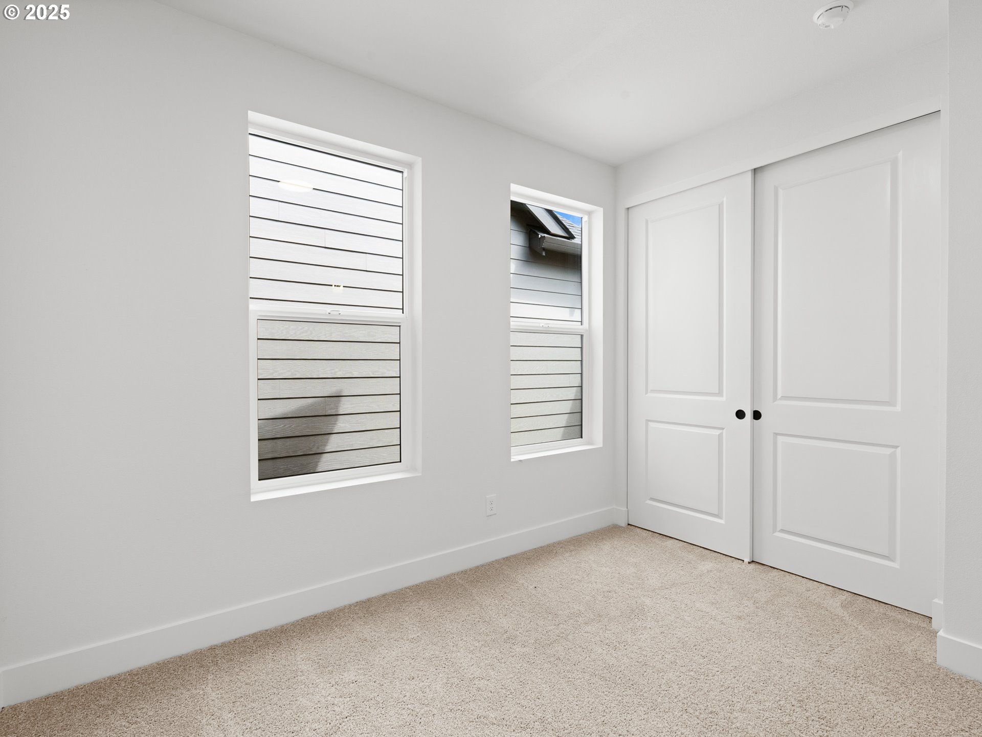 3221 Southeast 28th Avenue Portland, OR 97202 - Photo 10 of 14