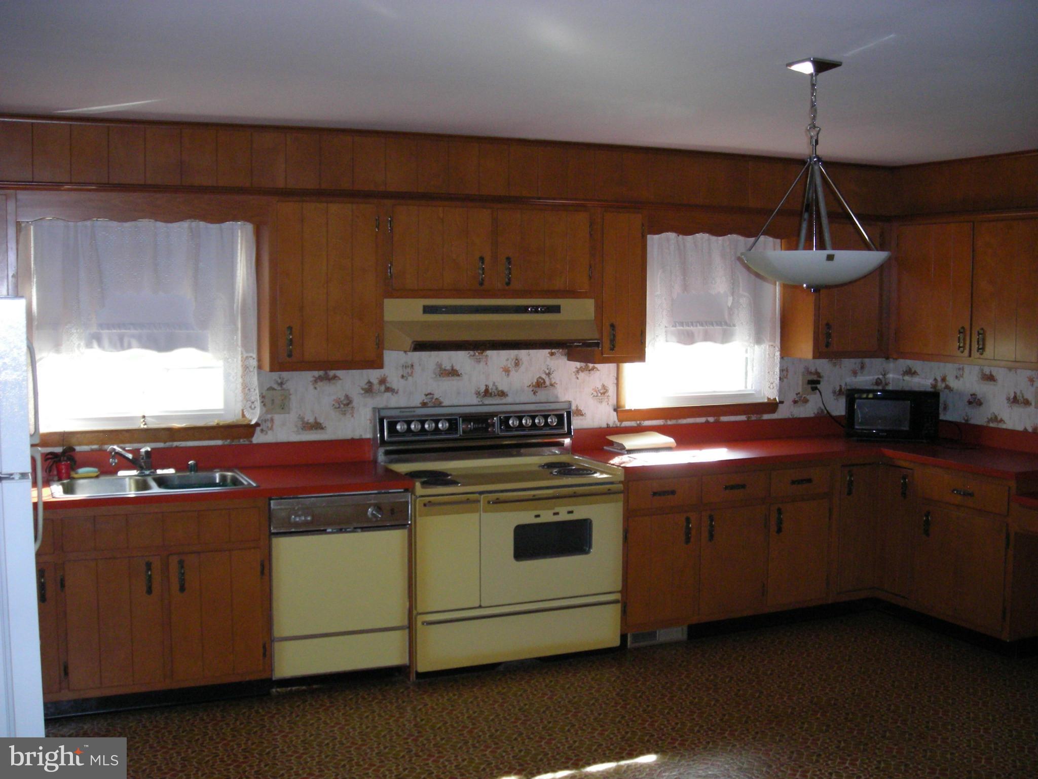 11944 Green Valley Road Union Bridge, MD 21791 - Photo 6 of 21 Kitchen