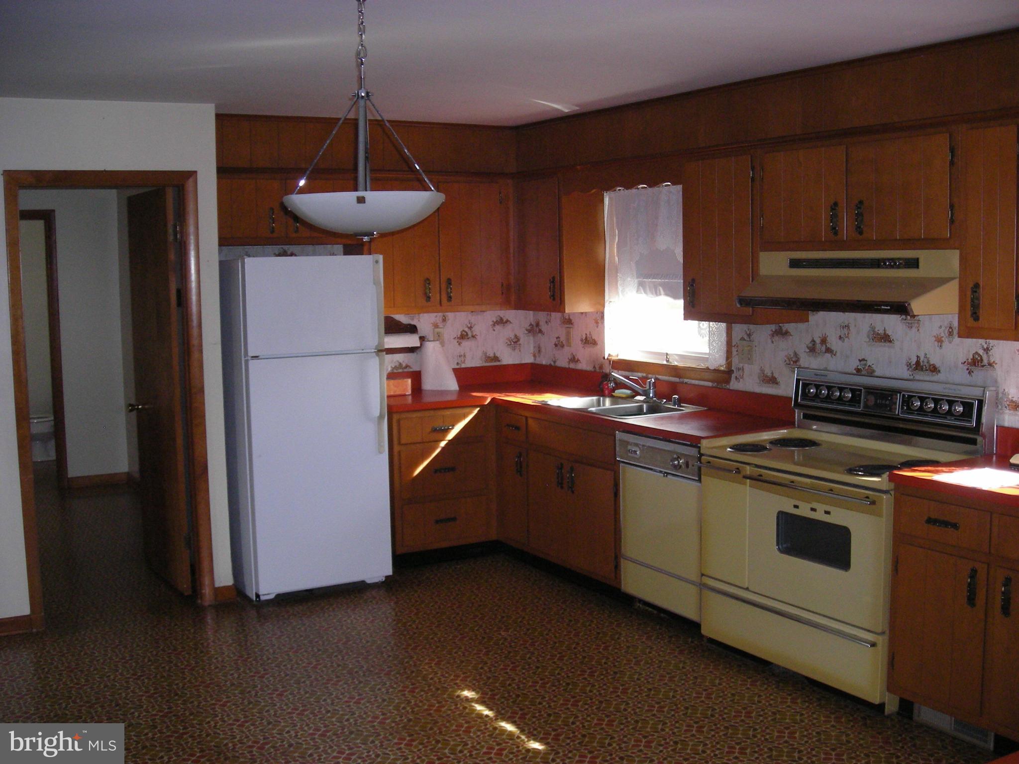 11944 Green Valley Road Union Bridge, MD 21791 - Photo 7 of 21 Kitchen