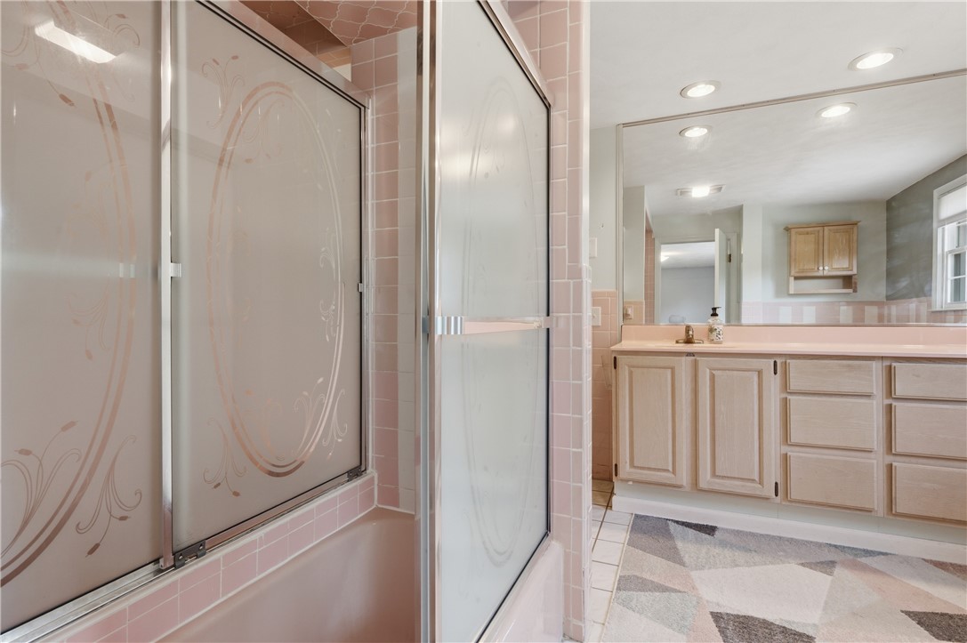 16 Old Simmonsville Road Johnston, RI 02919 - Photo 15 of 37 Master bathroom on the second floor.