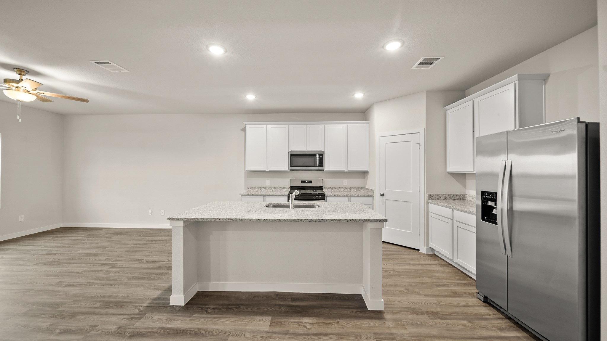 9728 Caney Bend Road Conroe, TX 77303 - Photo 3 of 23 representative photo