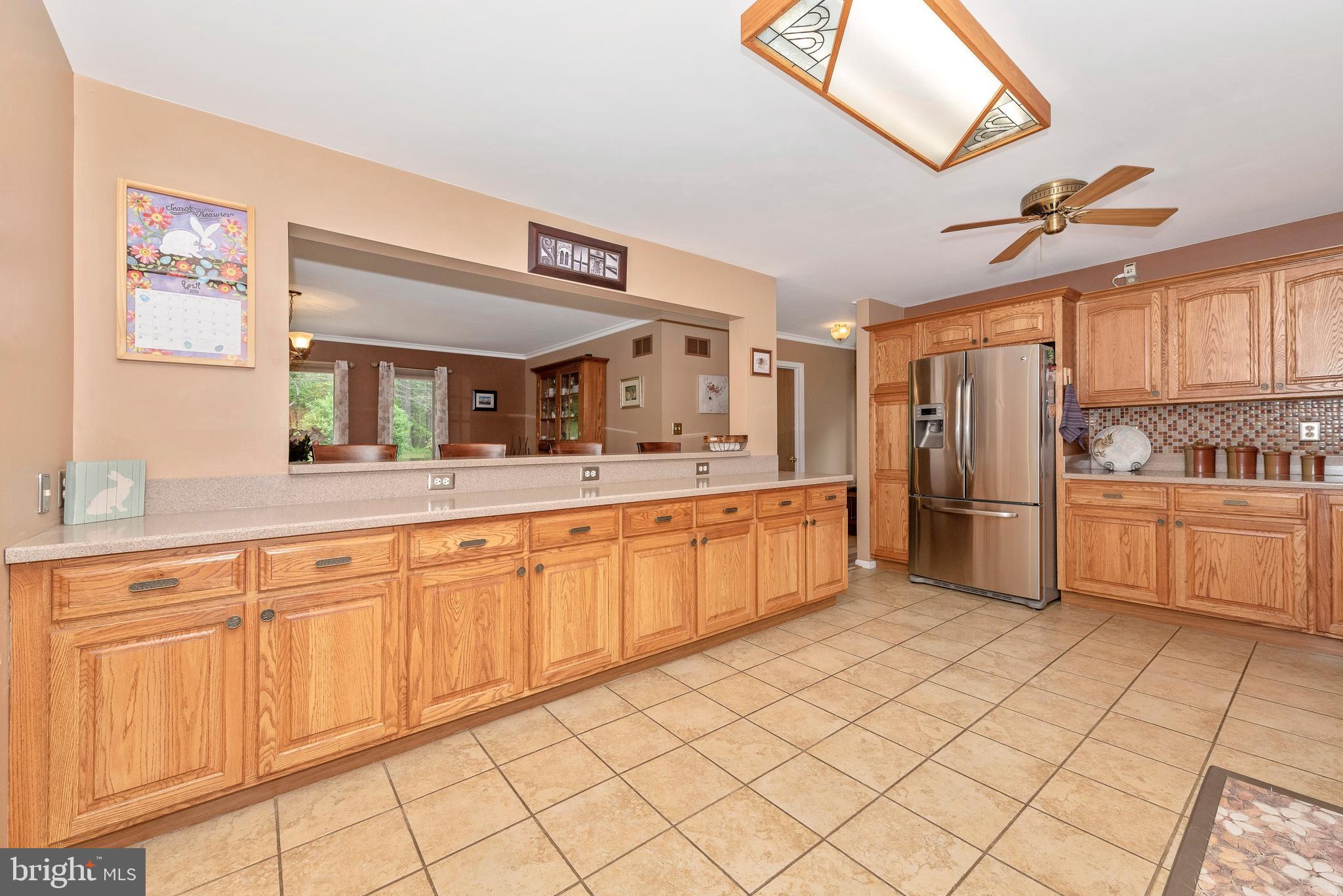 12828 Jesse Smith Road Mount Airy, MD 21771 - Photo 14 of 46 Lots of counter space - great for entertaining