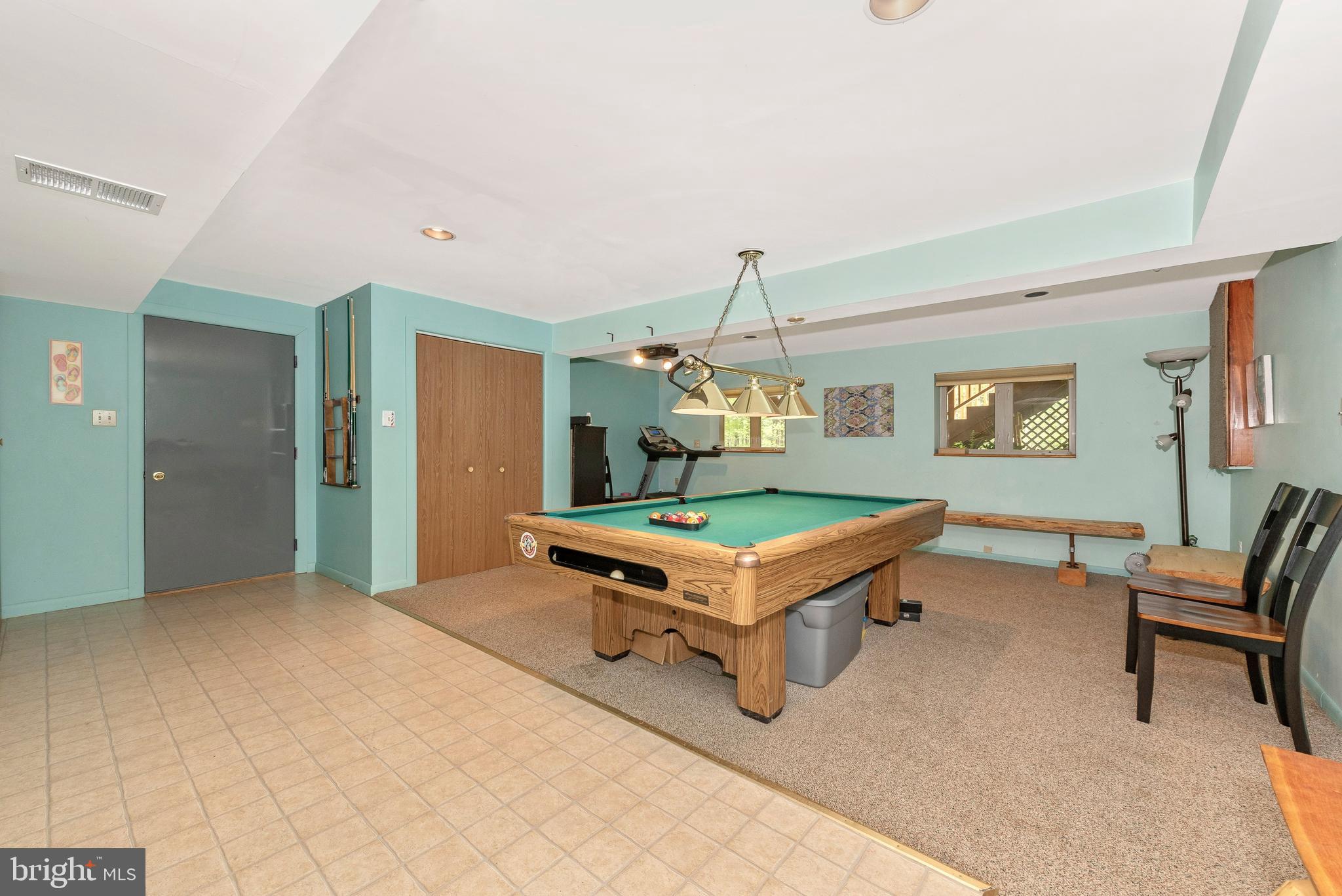 12828 Jesse Smith Road Mount Airy, MD 21771 - Photo 26 of 46 Large rec room or game room